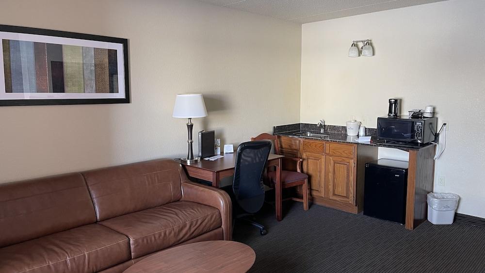 Americinn By Wyndham New London Екстериор снимка
