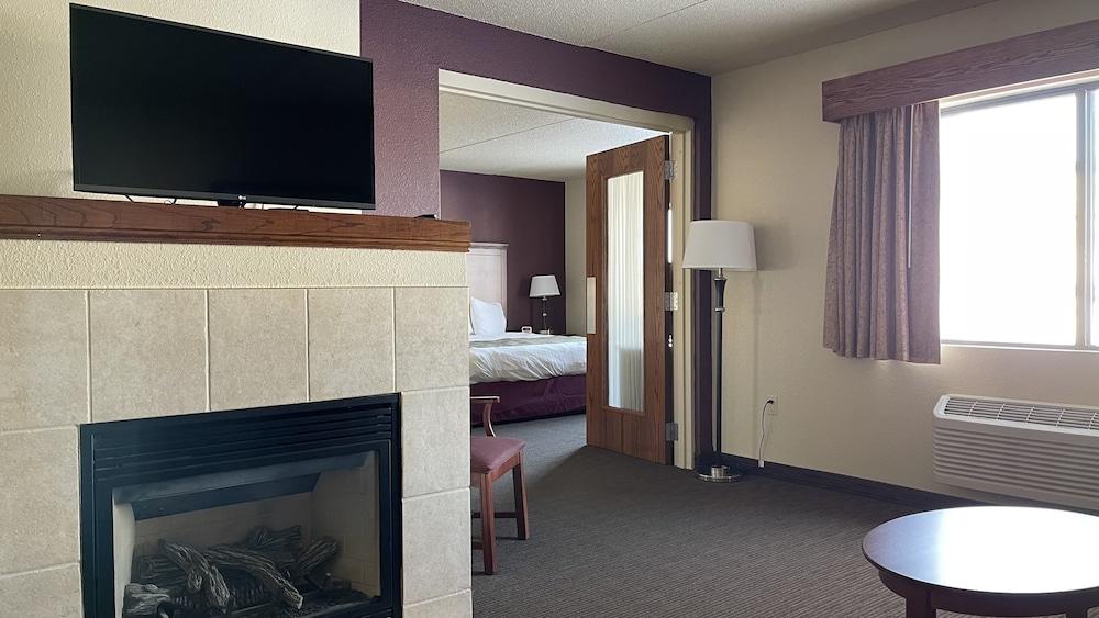 Americinn By Wyndham New London Екстериор снимка