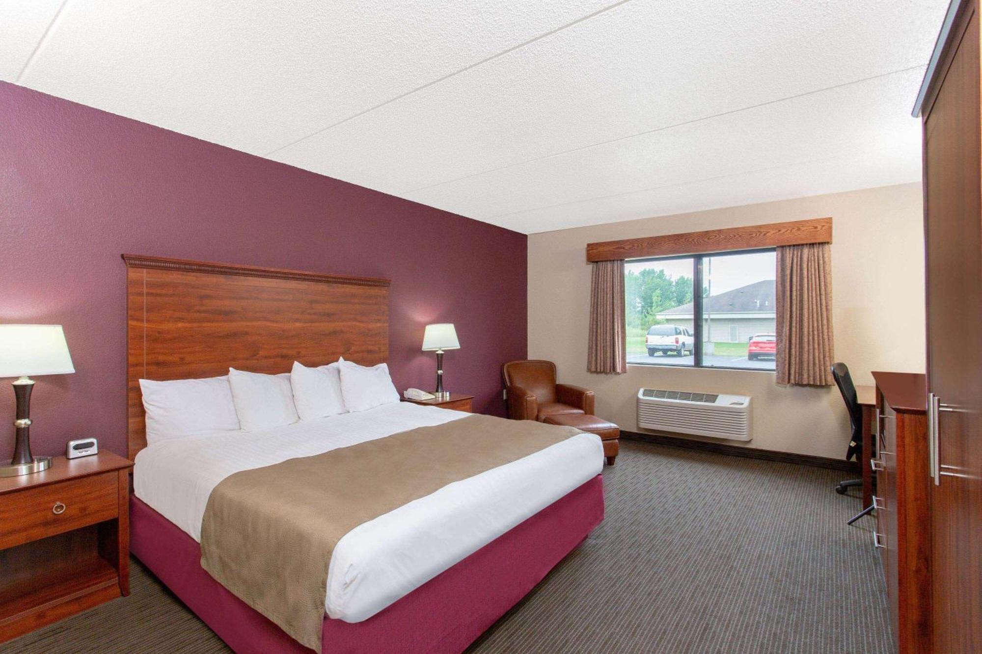 Americinn By Wyndham New London Екстериор снимка